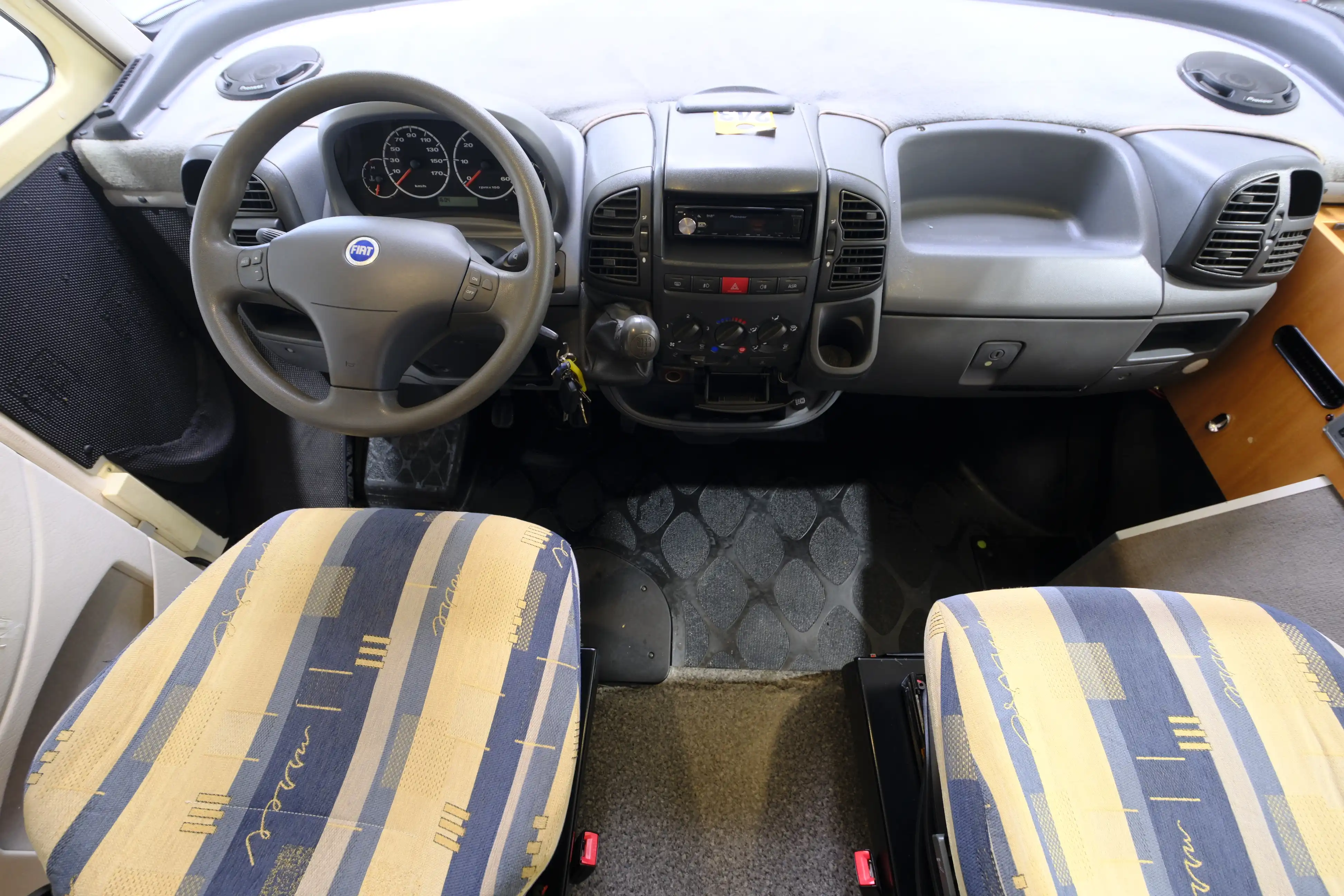 HYMER-ERIBA B 504 - Ansicht 7